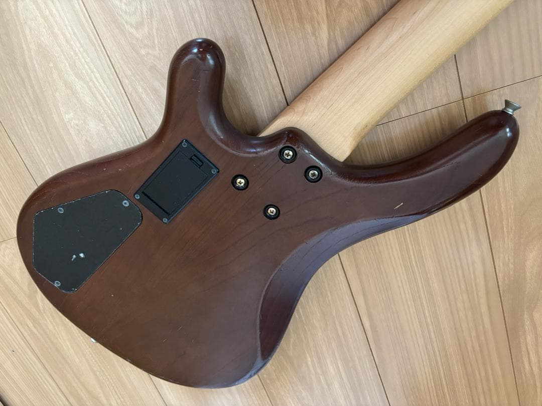 【超軽量!!約3.1kg】Fernandes FRB 5弦ベース