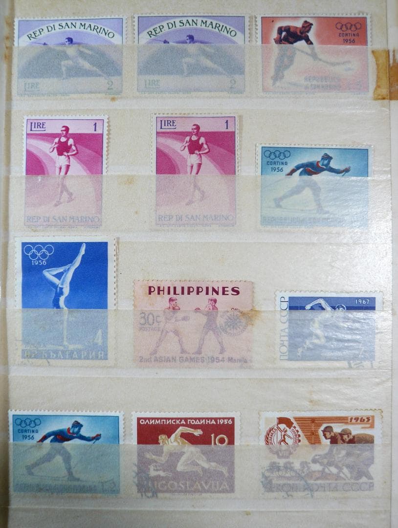 古い海外切手（使用済み、未使用混在２４９枚セット）