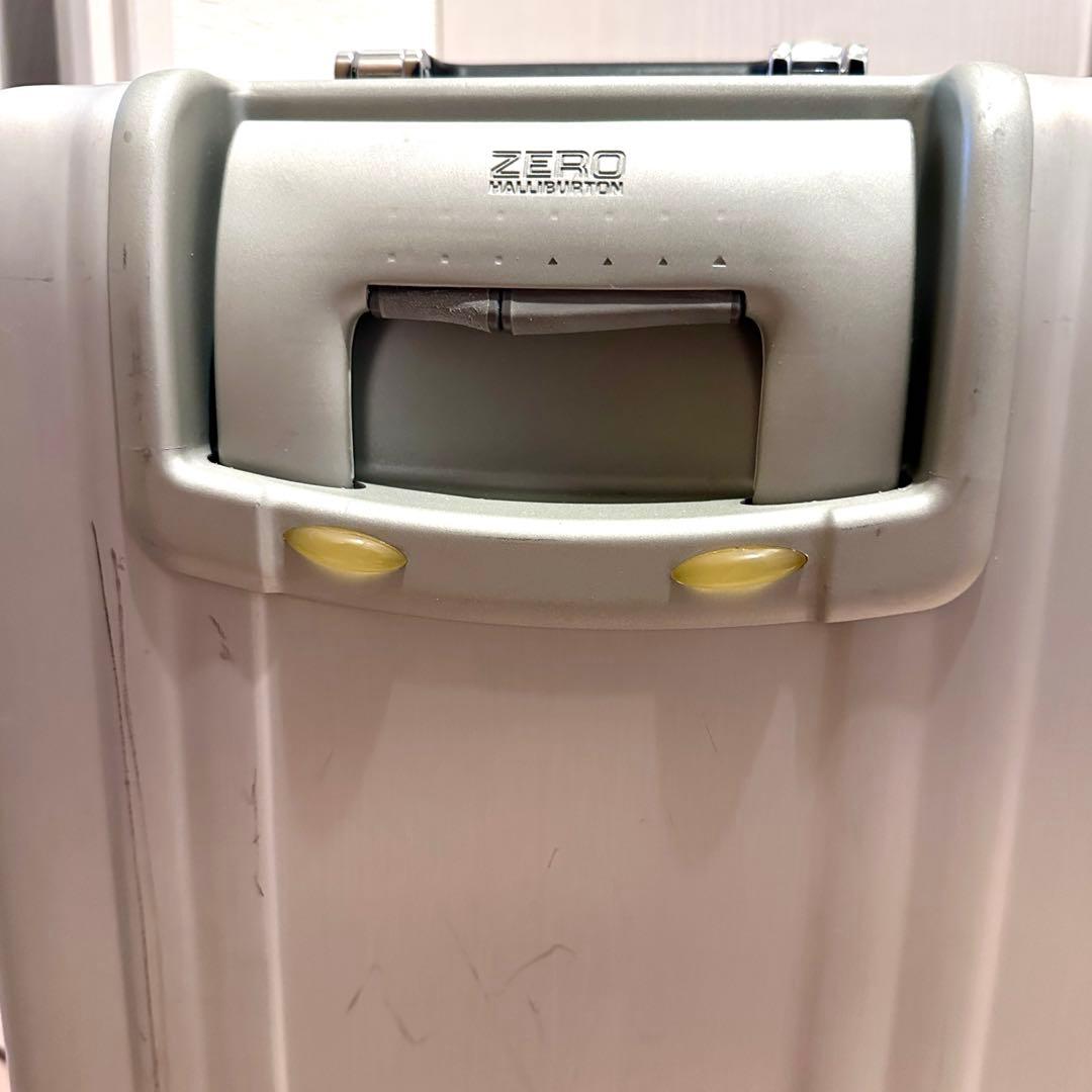 【希少】ゼロハリバートン アルミ キャリーケース ZR21WT-SI