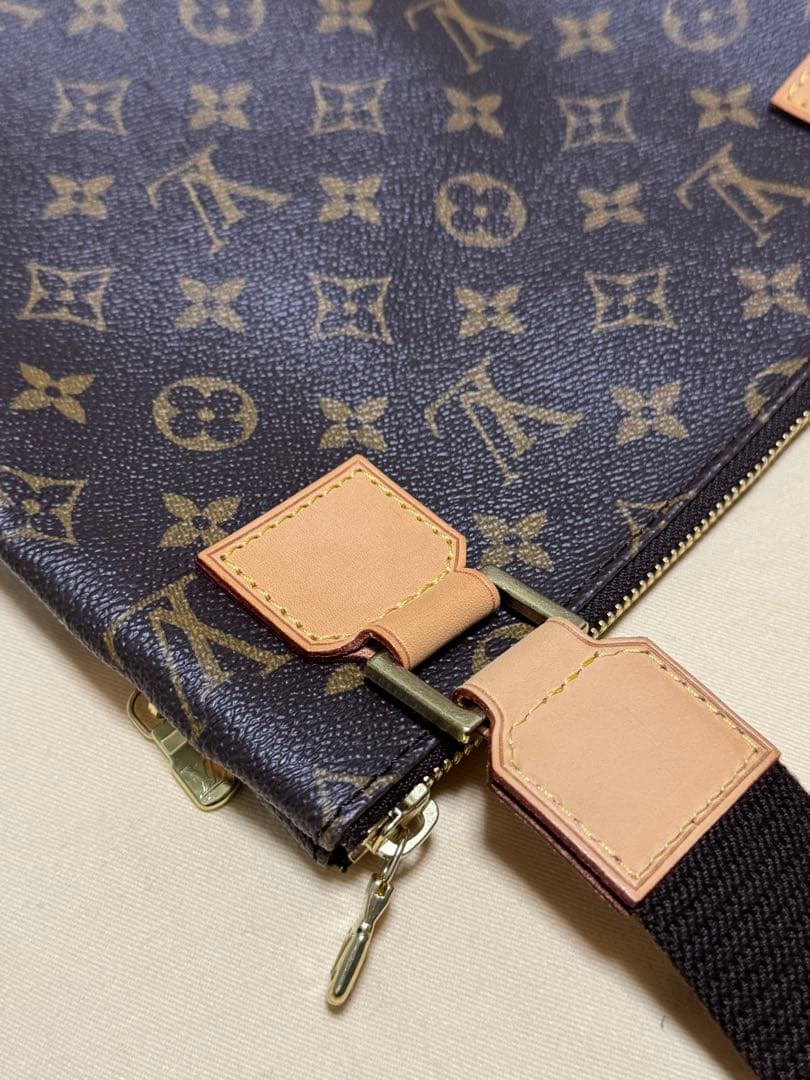 ルイヴィトン ショルダーバッグ モノグラム ポシェットボスフォール 極美品