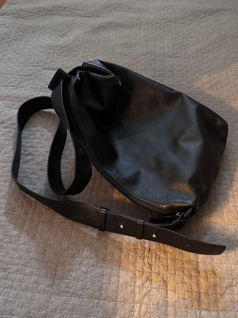 《本革/480g》2WAYレザーショルダーバッグ　earPAPILLONNER