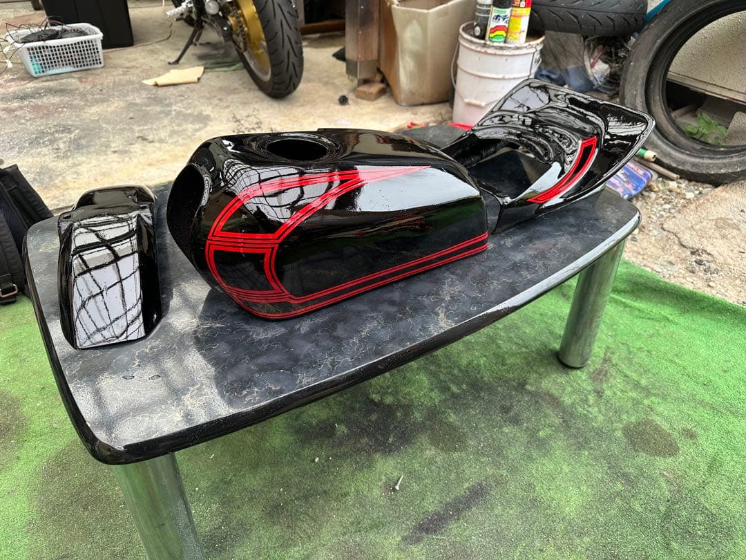 エイプ50/100 FX仕様　タンクカバーセット　「羽タイプ」