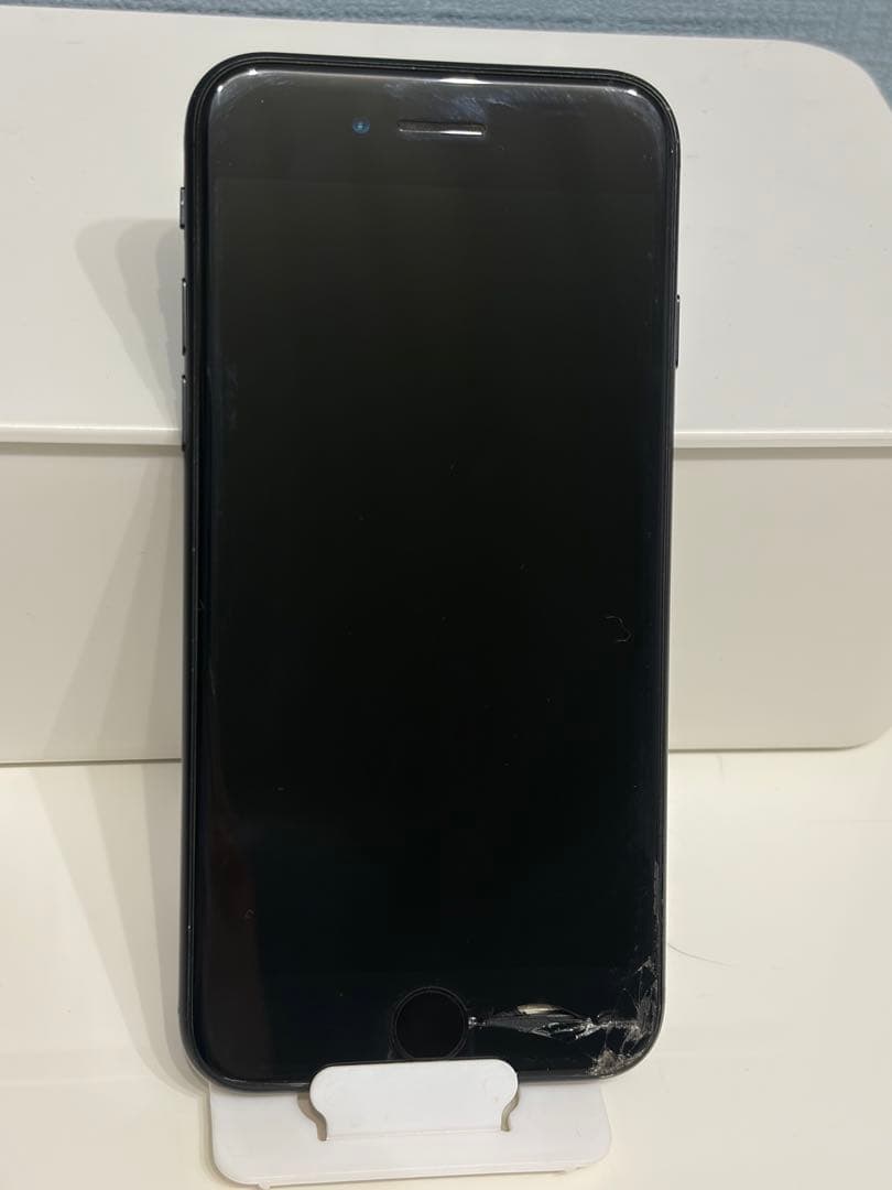 Apple iPhoneSE第二世代128GB