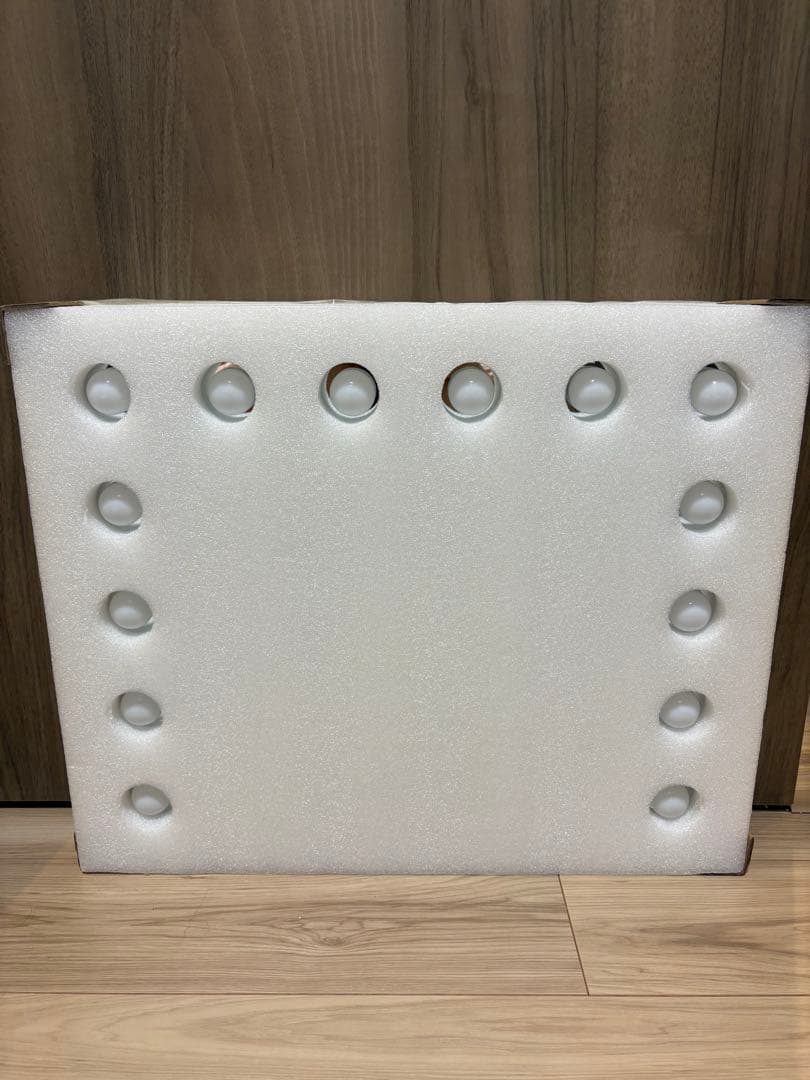 【未使用】女優ミラー　LED 調光　エコメルカリ便限定　42cm×50cm