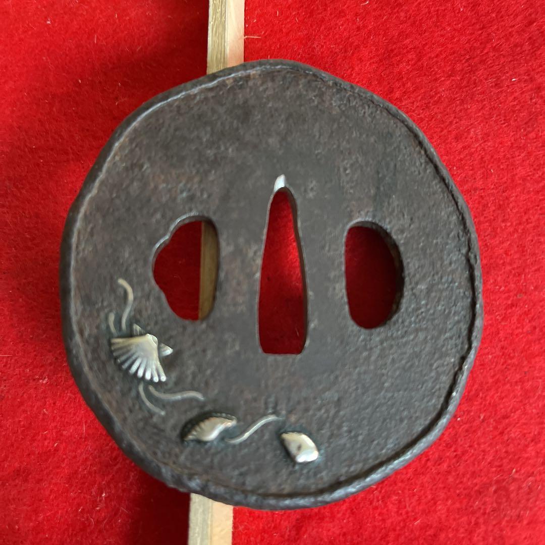 貝図の鉄鍔