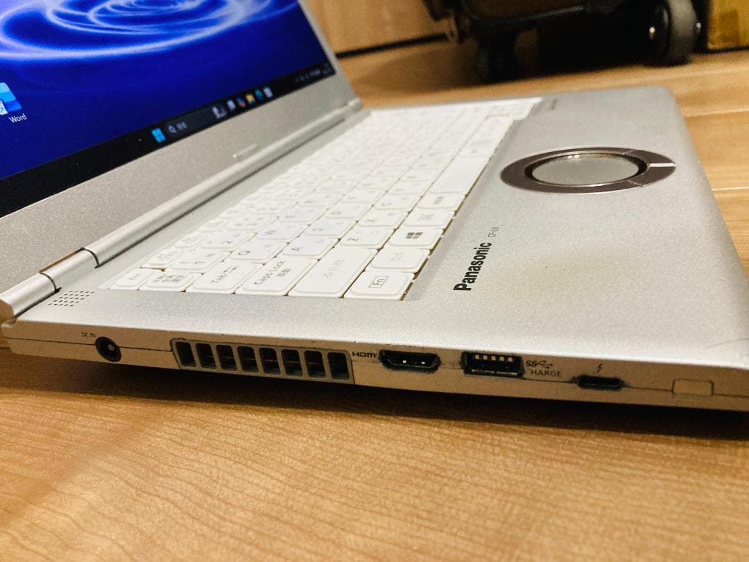 レッツノートLV9/512GB/16GB/OFFICE2021/SIMスロット