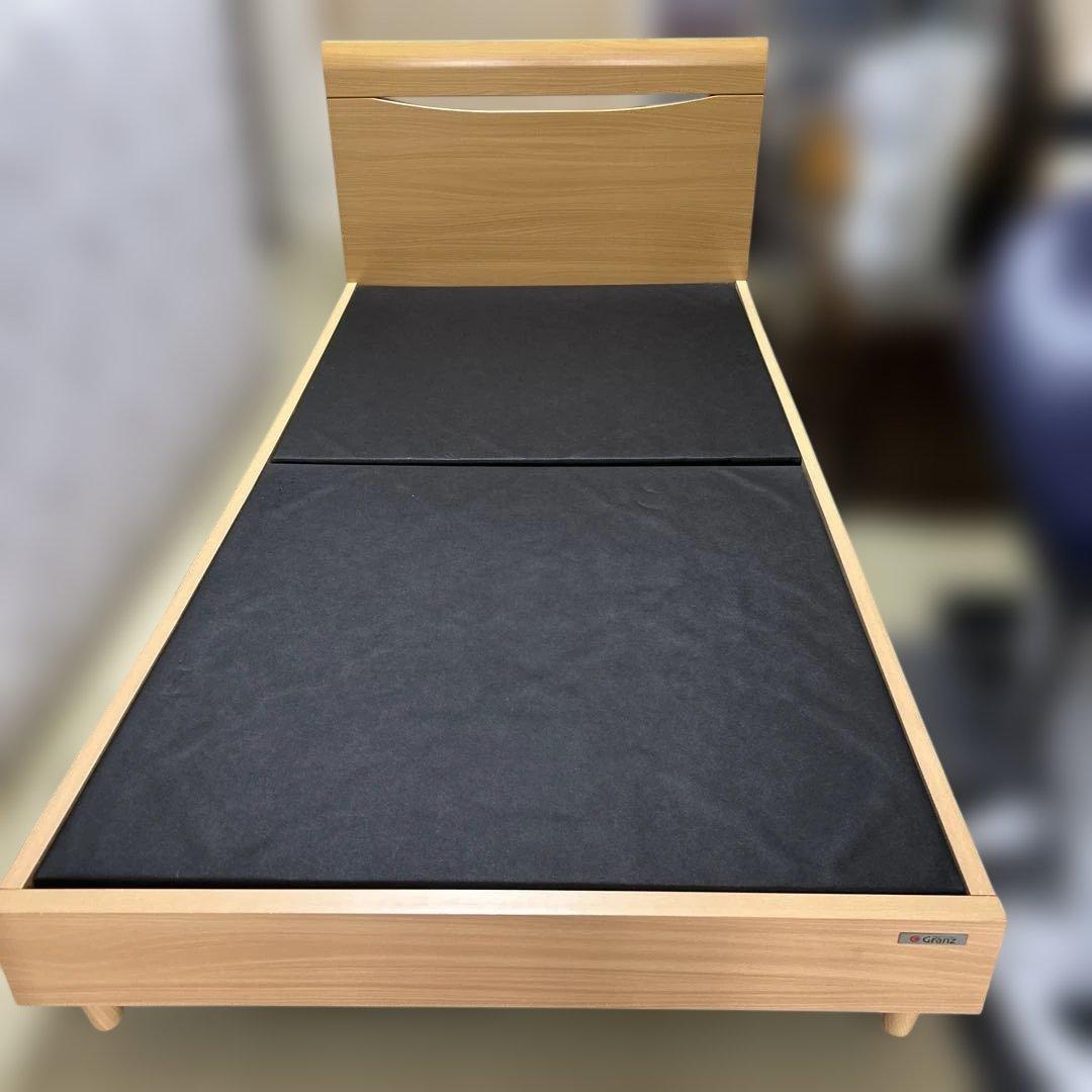 SIMMONS シモンズマットレスシングル　Granzベッドフレーム　セット