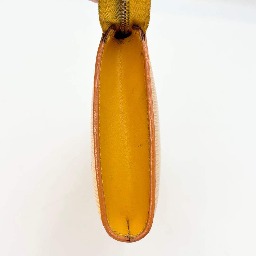 LOUIS VUITTON エピ　ポシェット　アクセサリーポーチ イエロー