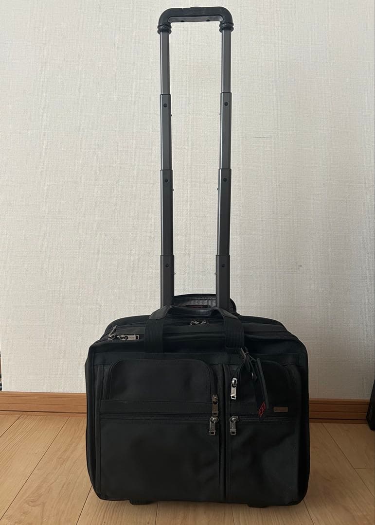 TUMI ブラック ナイロン キャリーケースビジネスバッグ 26003D4