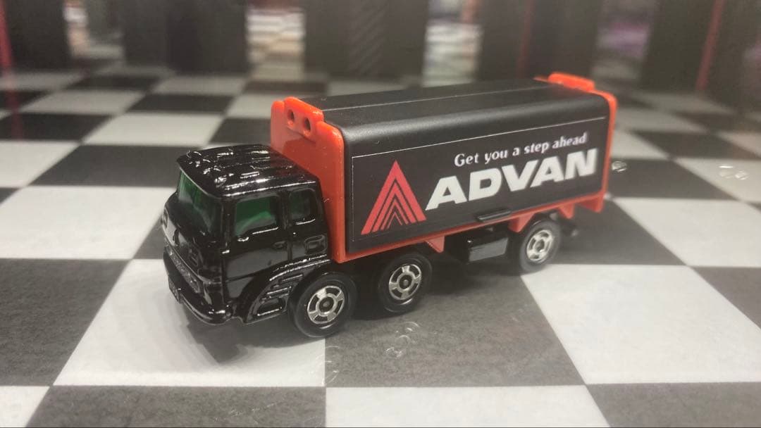 【超レア】トミカ 黒箱76 ADVANレーシング特注 スポンサー関係者配布モデル