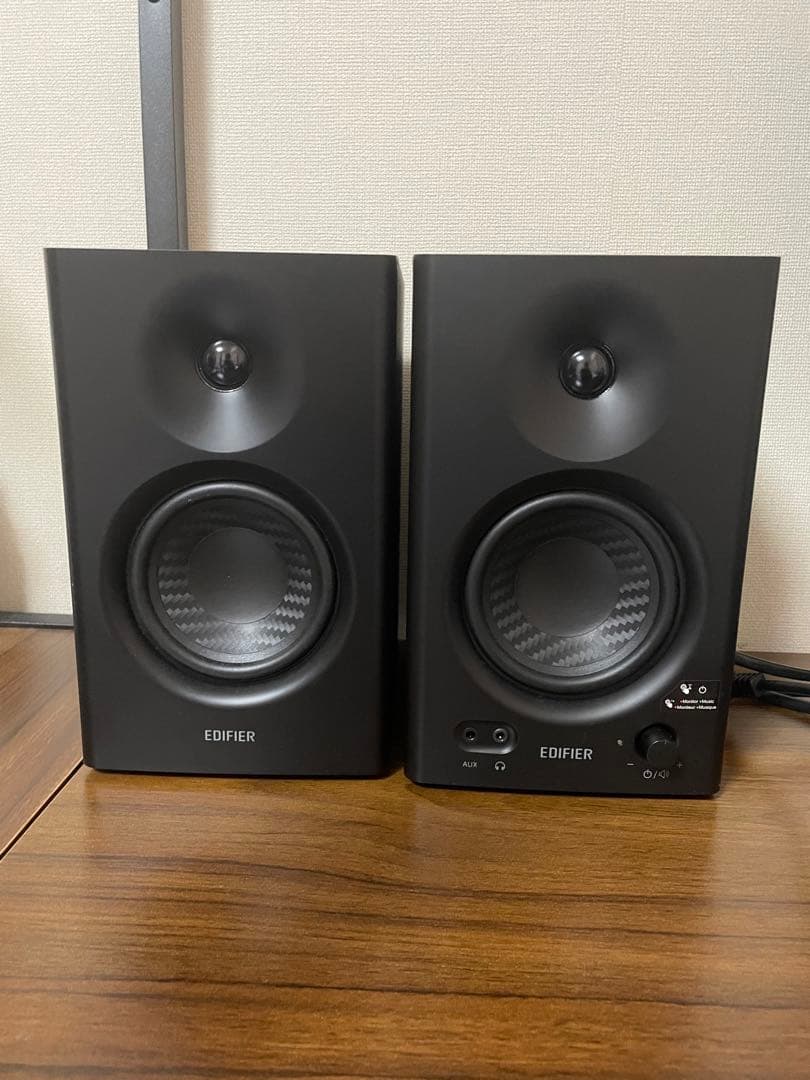 Edifier MR4 黒 モニタースピーカー