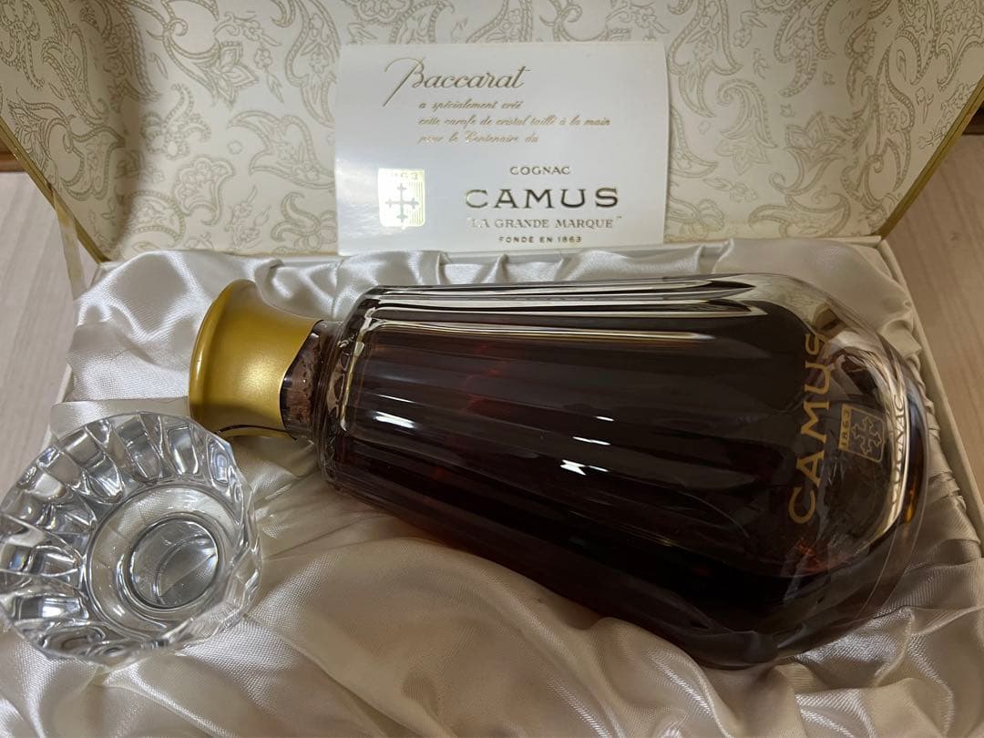 CAMUS COGNAC カラフェ　バカラ　未開栓