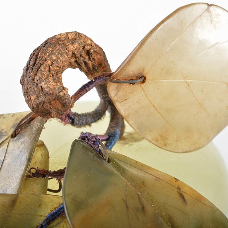 中国　玉石白玉彫刻　桃　置物　時代箱付　M　R5371