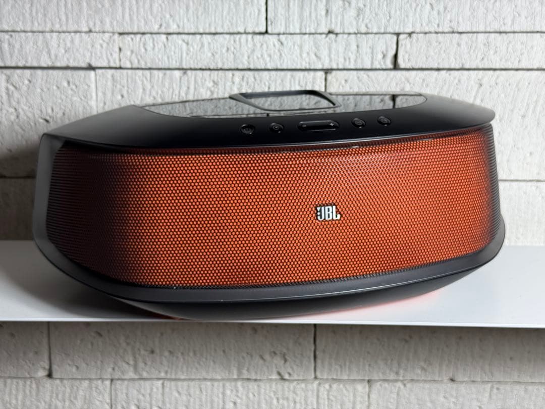 JBL OnBeat Rumble Bluetoothスピーカー