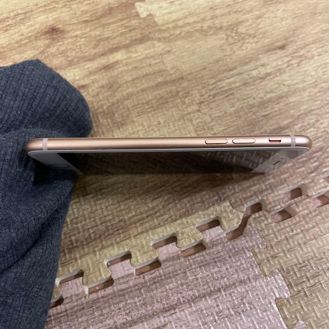 iPhone 8 64GB ゴールド 本体のみ
