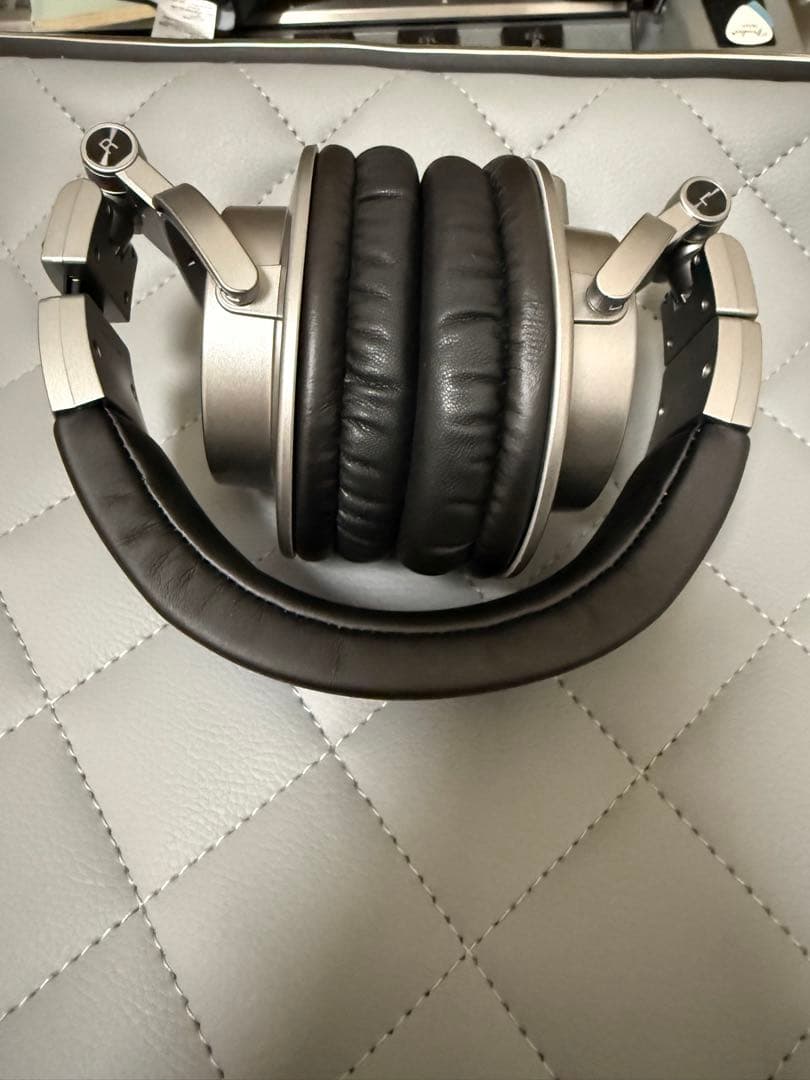 オーディオテクニカ　ATH-M50x ガンメタリック