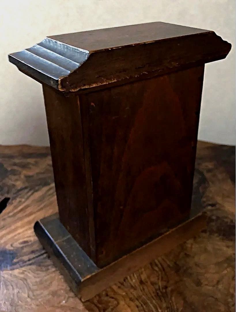 仏教美術 木厨子入り 希少 時代 天然 白珊瑚彫刻 聖観音菩薩 仏像