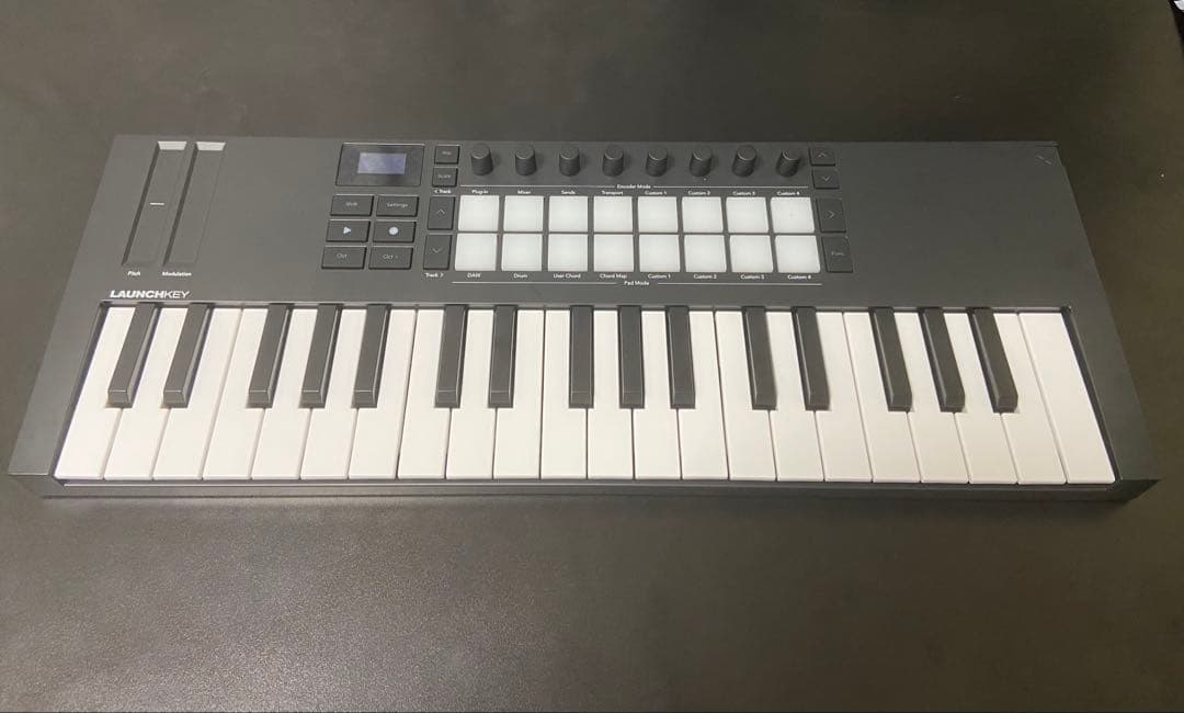 DTM・DAW NOVATION Launchkey Mini 37 MK4