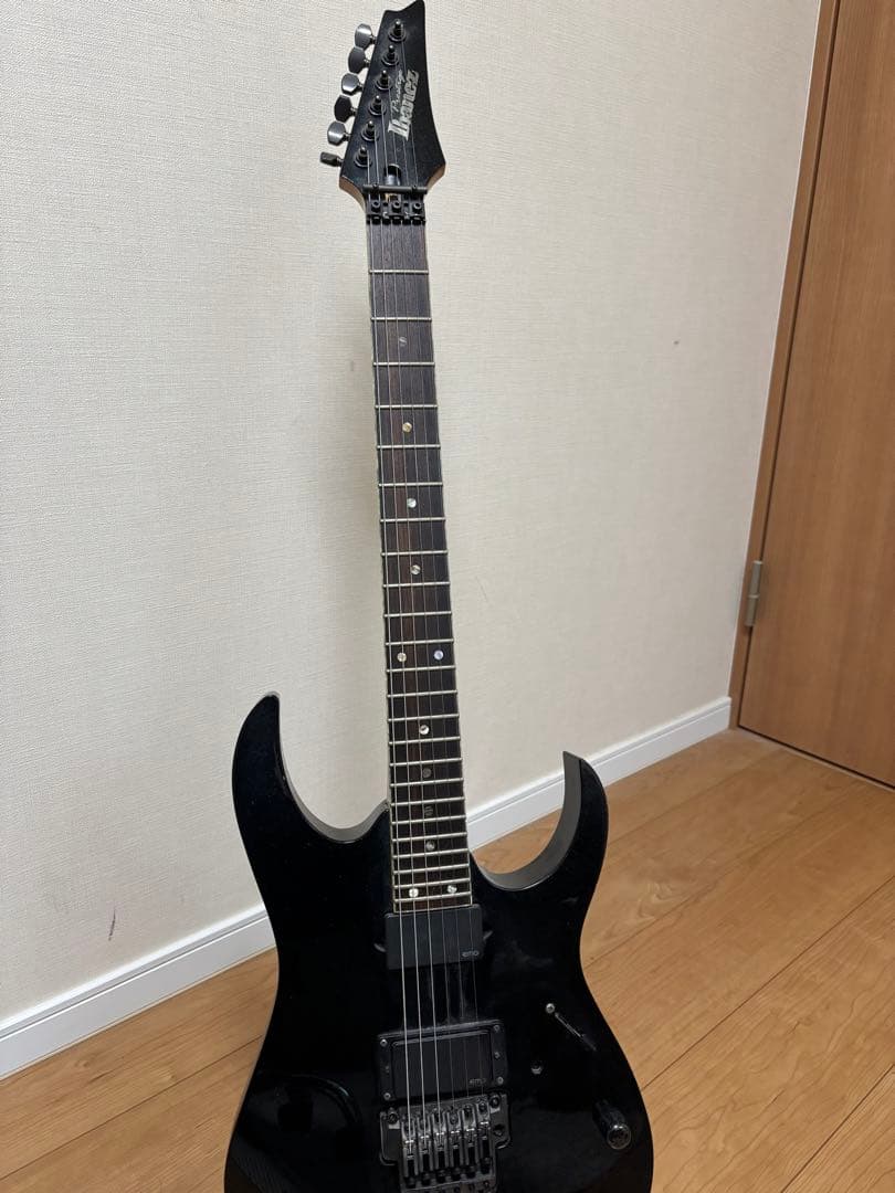 Ibanez prestige EMG搭載 フロイドローズ