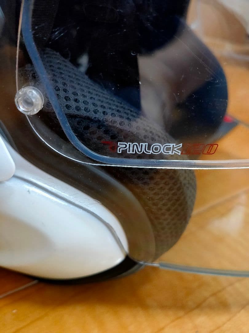 【早い者勝ち⠀】Arai szRAM plus Mサイズ と純正プロシェード4つ