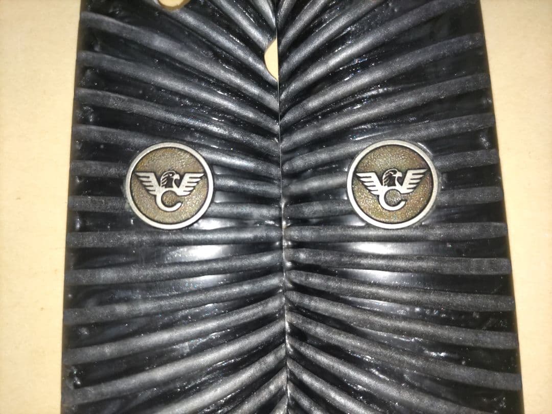 1911Wilson Combat フェイク黒パールグリップ