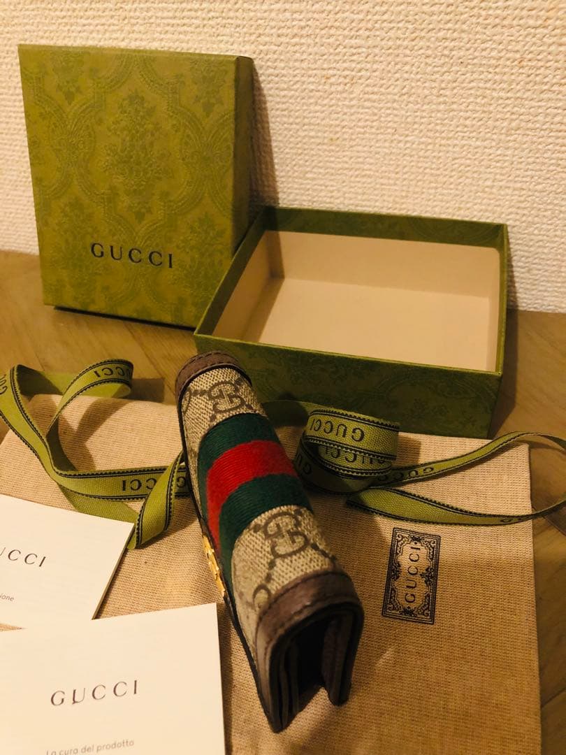GUCCI 二つ折り財布　オフィディア　GG カードケース ウォレット　超美品