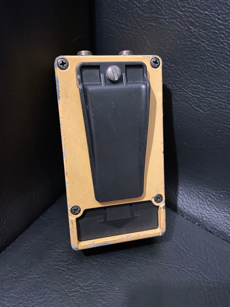 BOSS MA-1 Mascot Amplifier ミニアンプ　ブースター