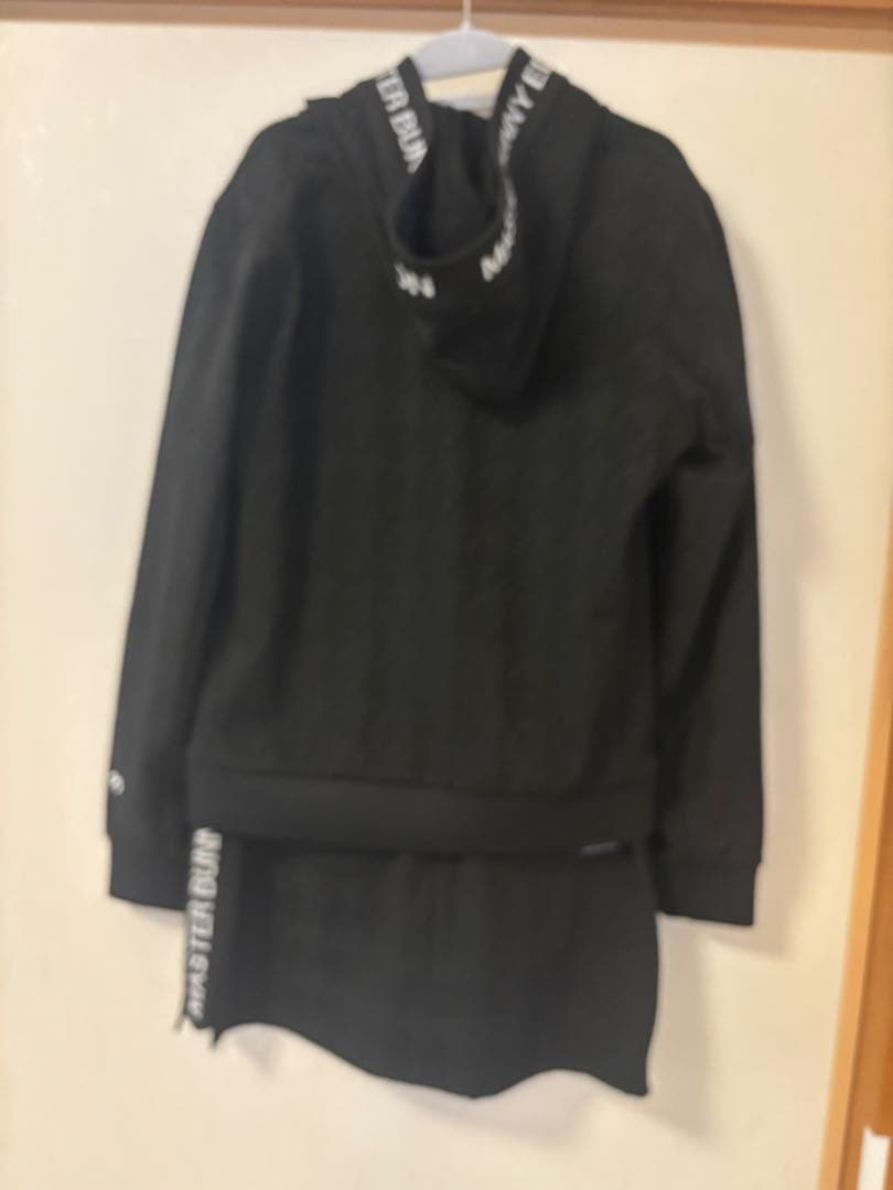 マスターバニー　パーカー　スカート　セット