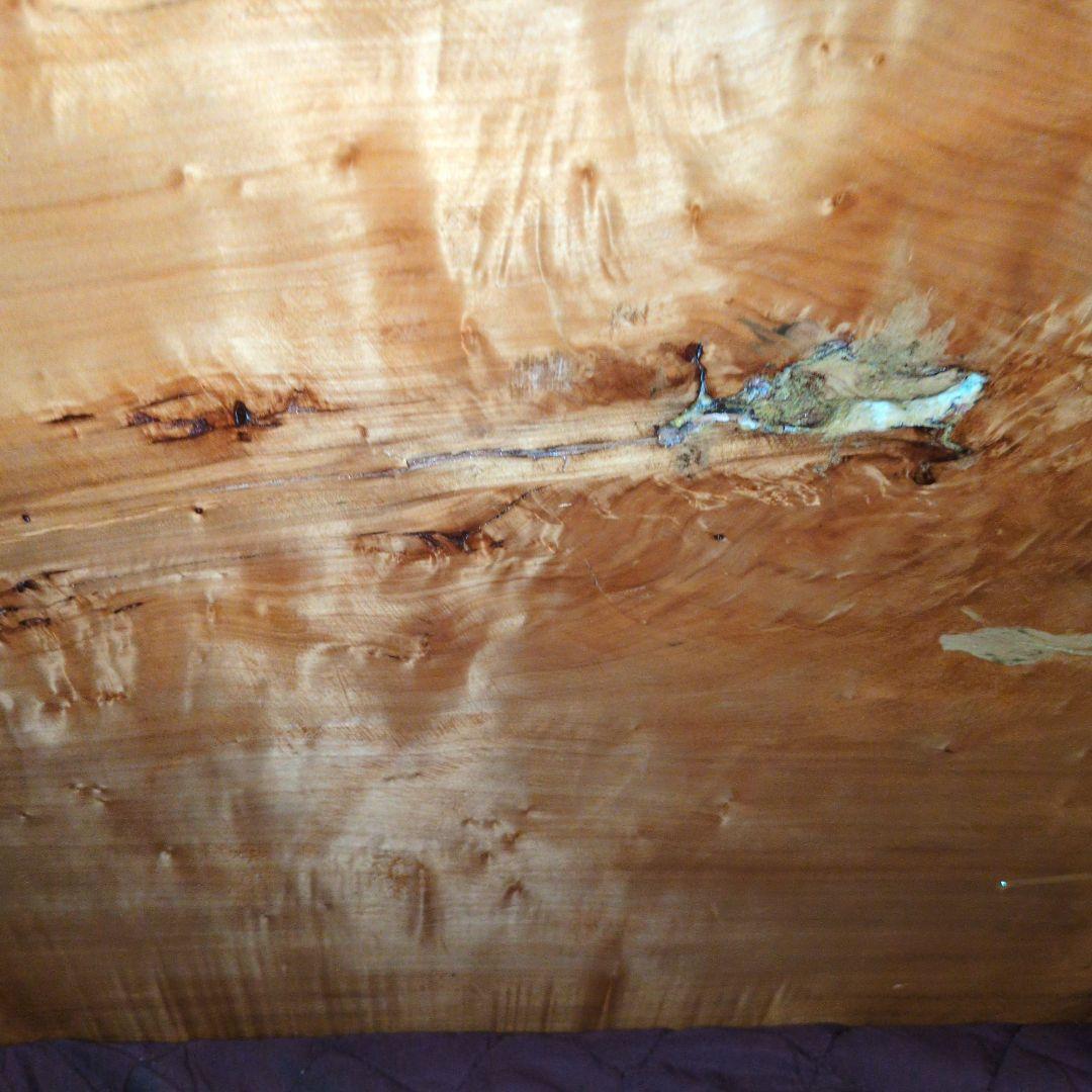 ポプラ　一枚板　テーブル　瘤杢　重厚感あり　レジンテーブルのベースにも