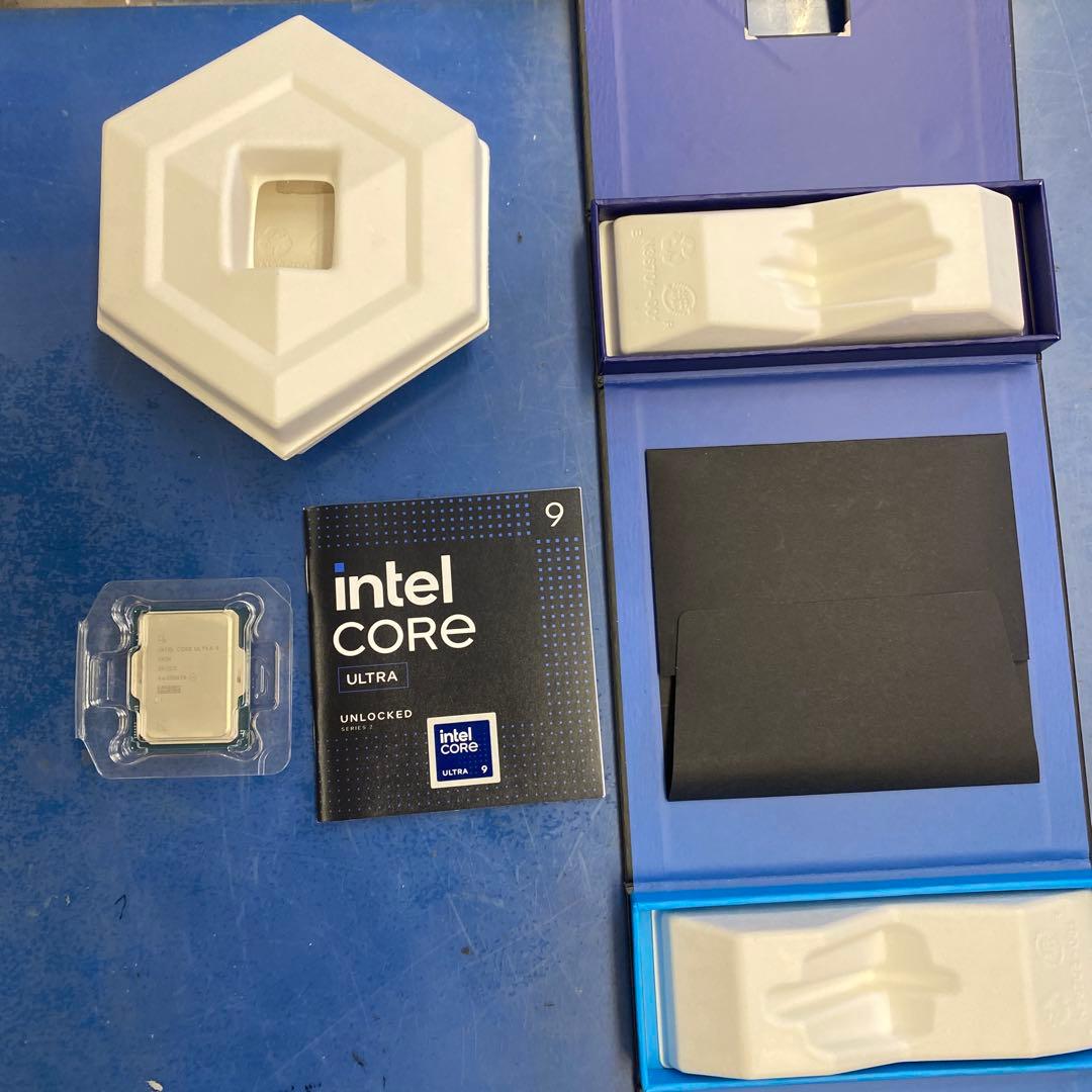 ★送料込み♣︎INTER ULTRA i9 285K LGA1851