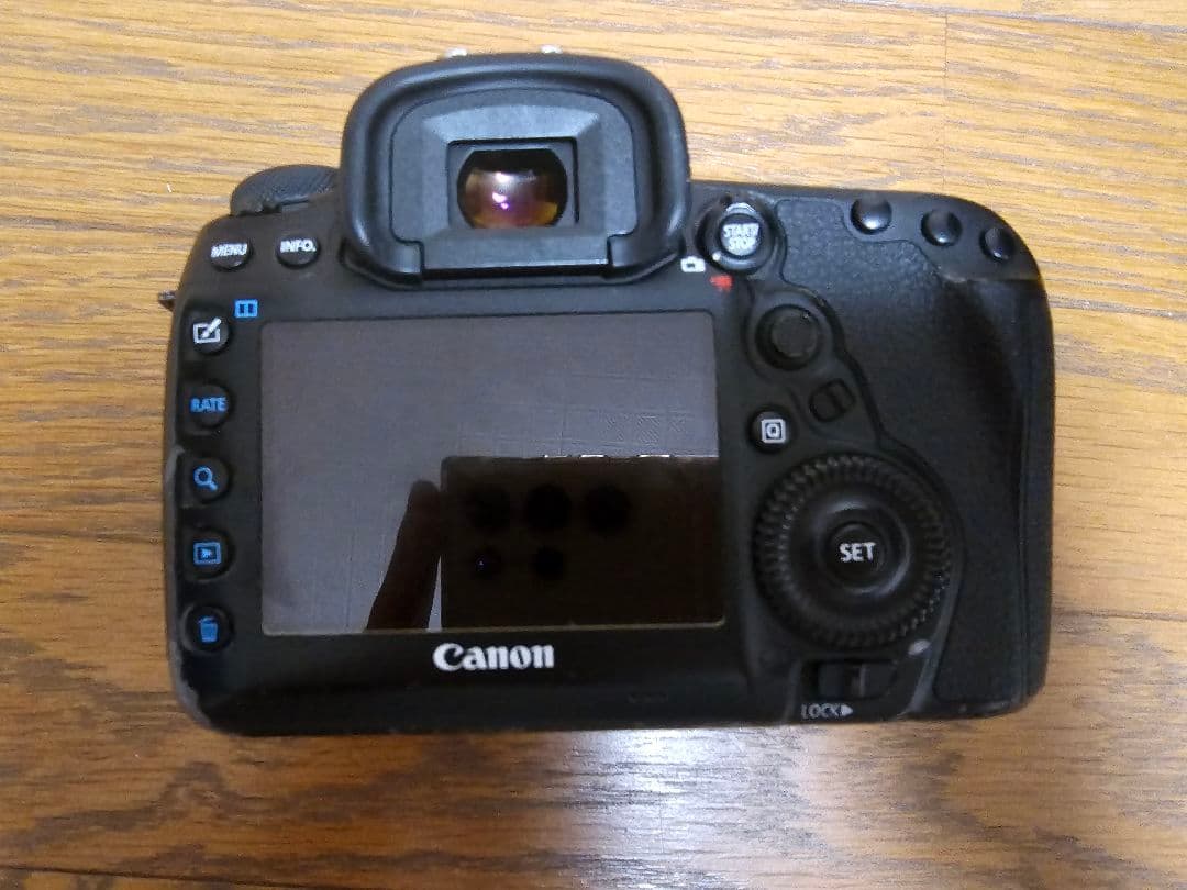 Canon EOS 5D Mark IV 本体 バッテリー2個付き ボディ