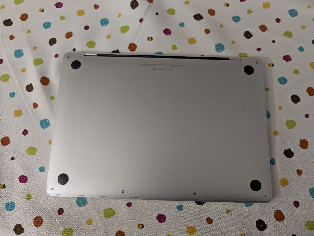 ジャンク　MacBook pro A1708　本体のみ