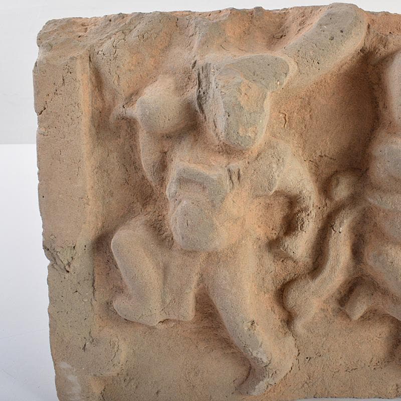 中国　朱泥　人物刻　陶版　壁飾　V　R6812