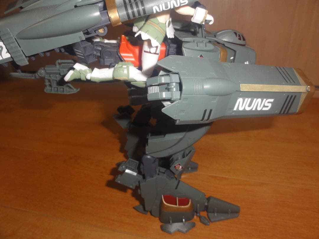 マクロスΔ　ケーニッヒモンスター