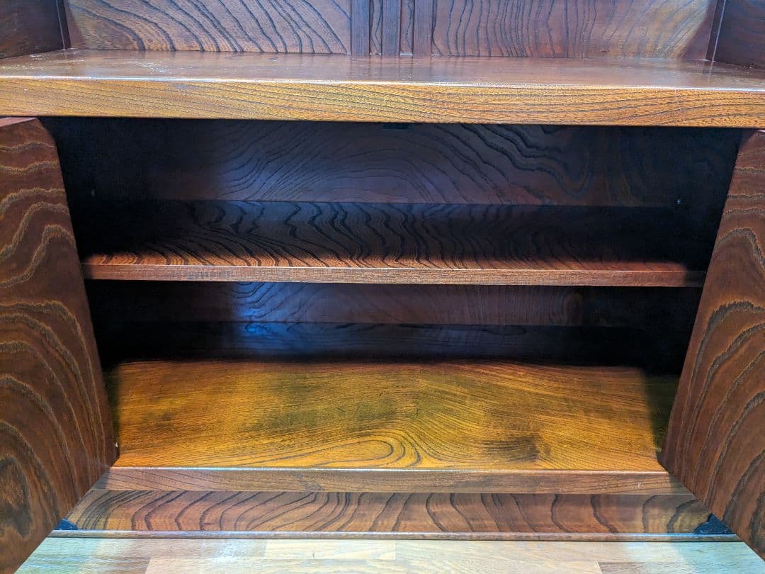 岩谷堂風　民芸家具　古民家　家具　モダン　鉄器　飾り棚　茶棚