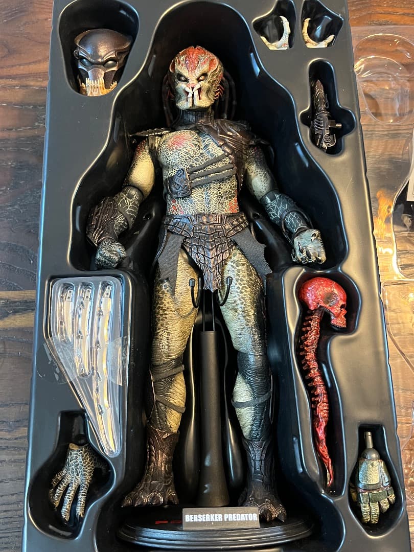 ホットトイズ バーサーカープレデター1/6