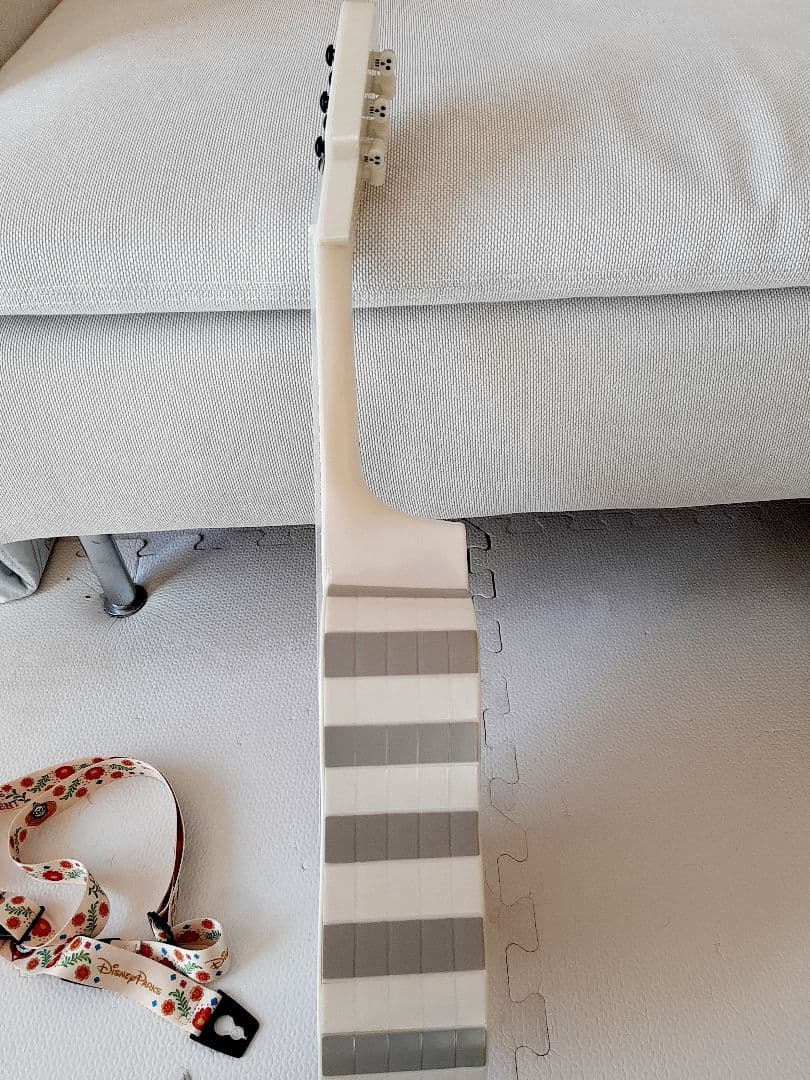 ディズニー　ピクサー　リメンバーミー　COCOギター　ポップコーンバケット　希少