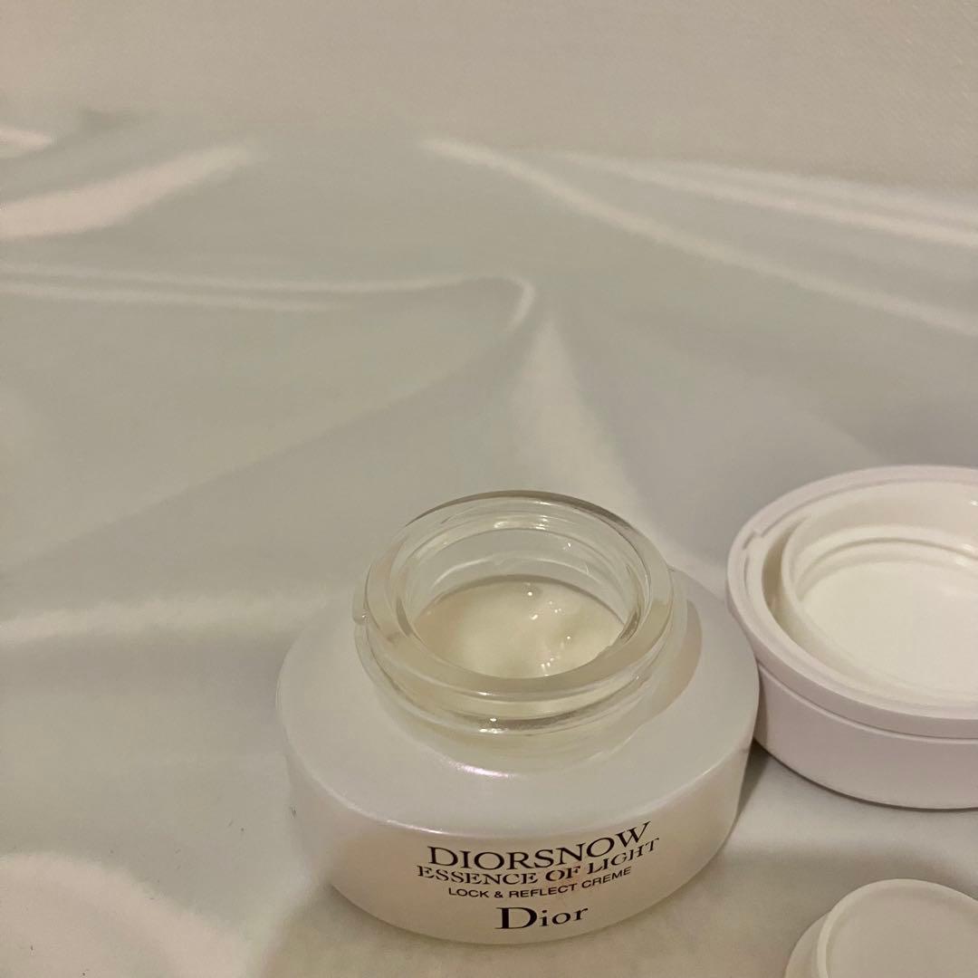 Dior  ディオール スノー エッセンス セット