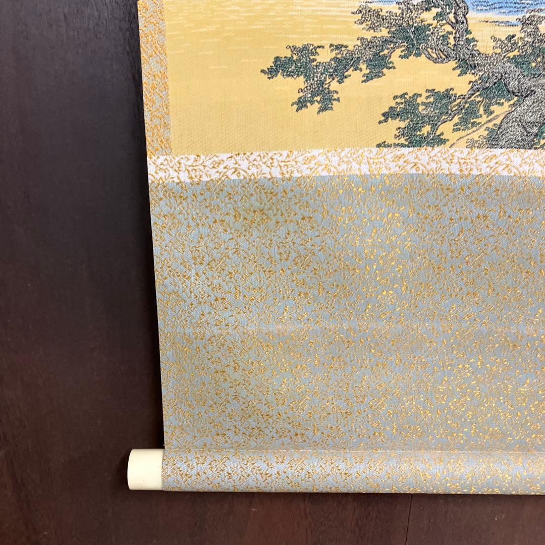 【希少・美術織物】掛け軸 織物風景画「春秋山水」金糸使用 縁起物 茶掛け
