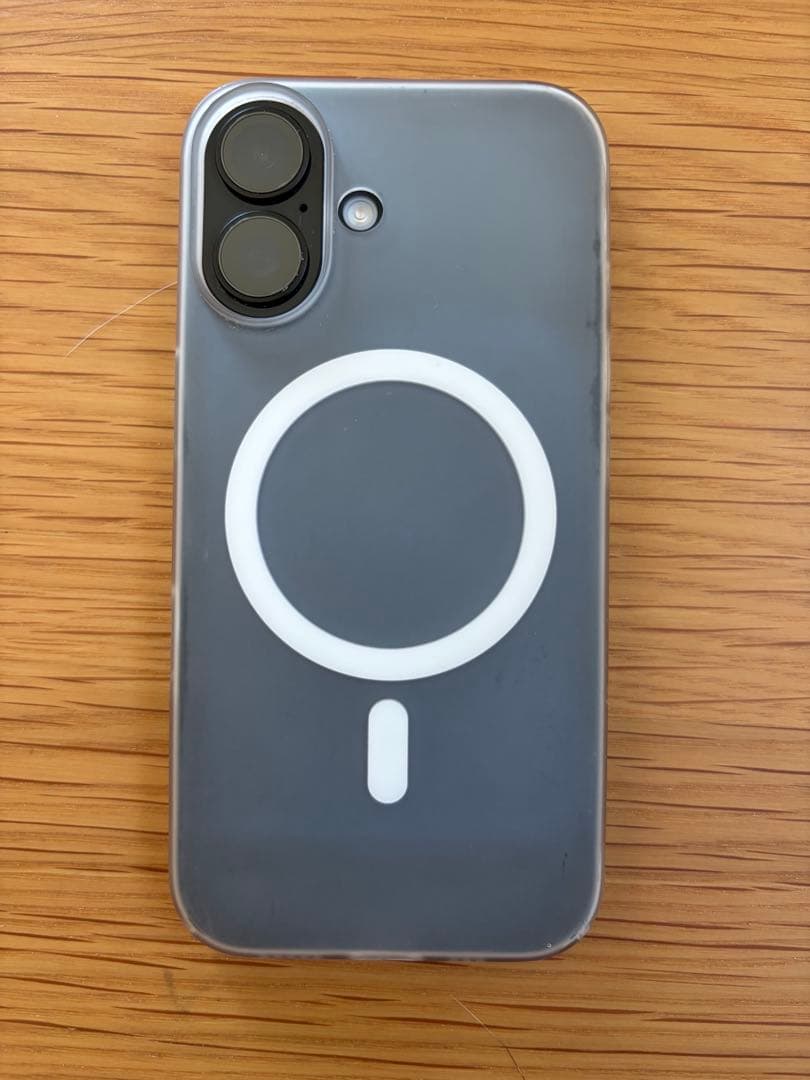 値下げ【美品】iPhone16 128GB ブラック本体（高品質ケース付き）