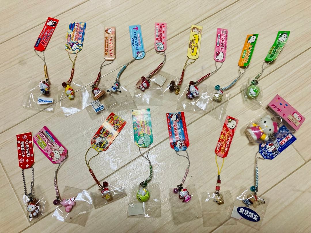 キティ ご当地 根付け 66個　グアム　東京　千葉　限定　まとめ売り　シャーペン