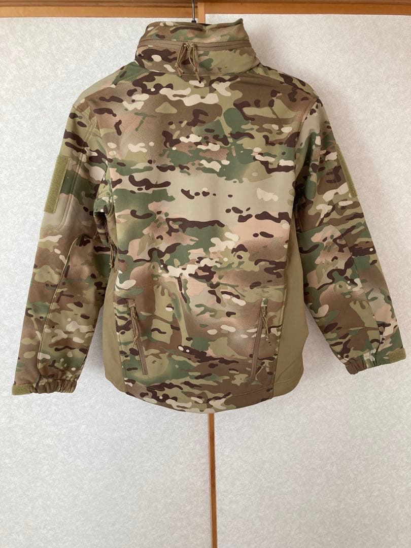 TACTICAL S.N.P. ソフトシェルジャケット