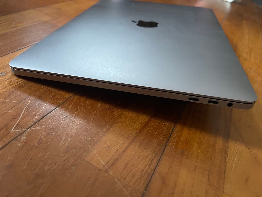 Apple MacBook Pro 13インチ 2019年モデル