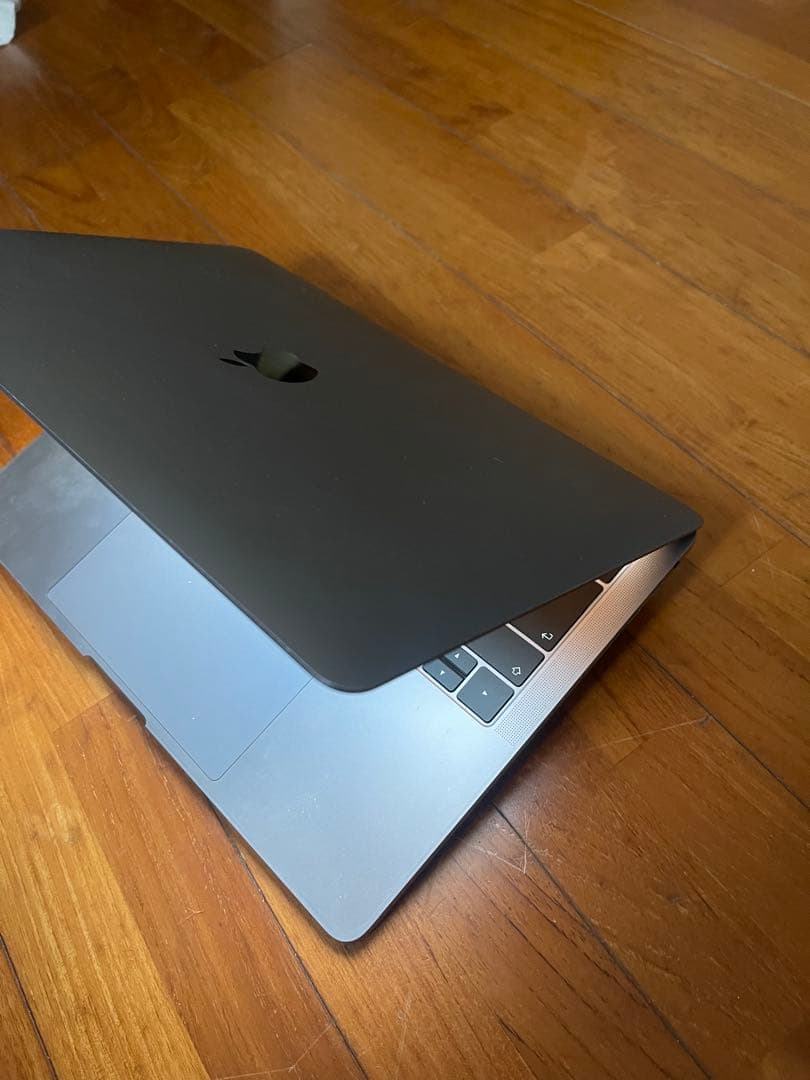 Apple MacBook Pro 13インチ 2019年モデル
