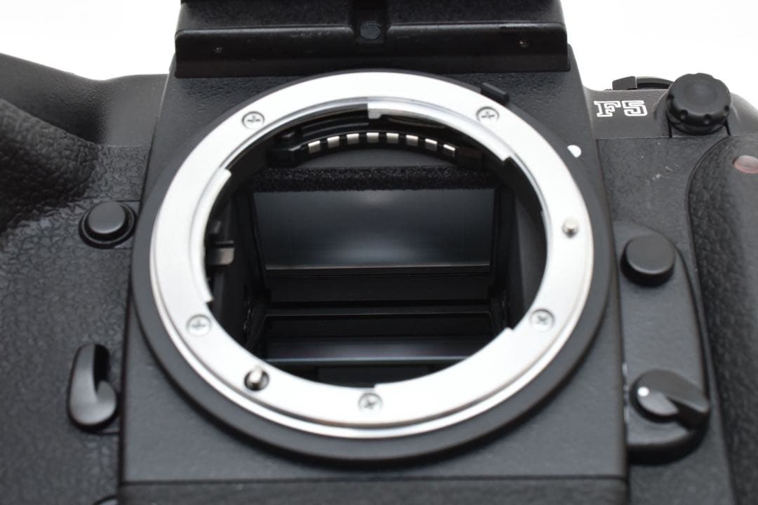 【美品】ニコン NIKON F5 一眼レフフィルムカメラ