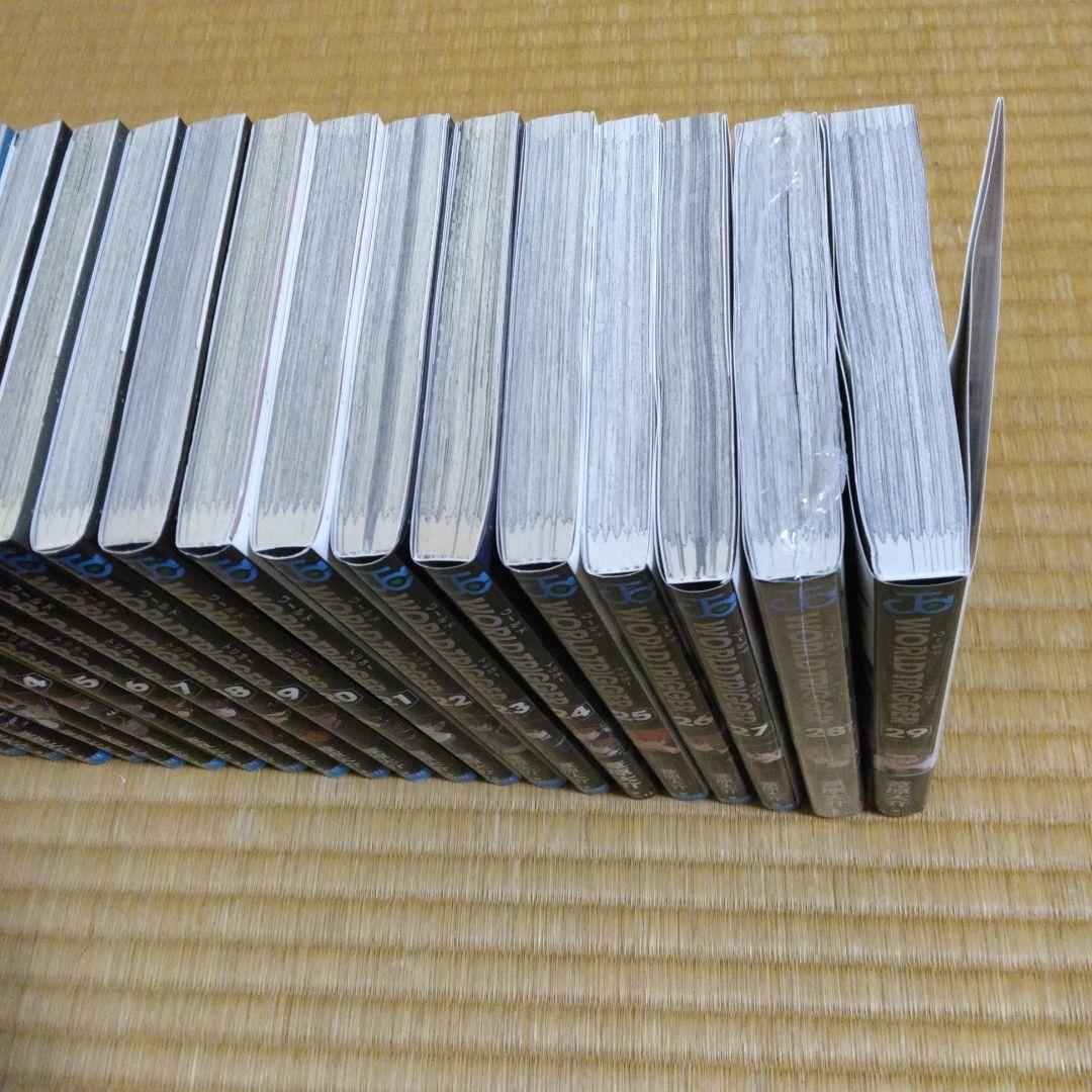 ワールドトリガー 全巻セット　1-29巻　オフィシャルデータブック付き
