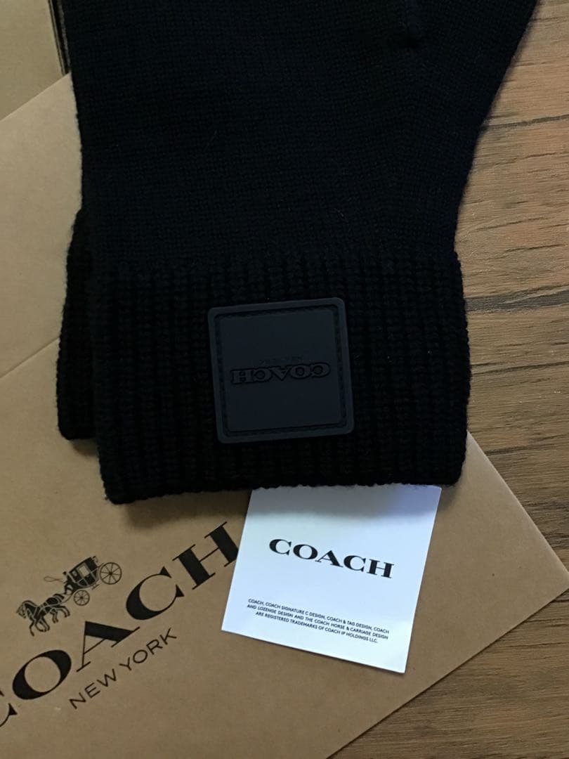 新品　ショッパー&ギフトボックス付　COACH ニット手袋　サイズL/XL