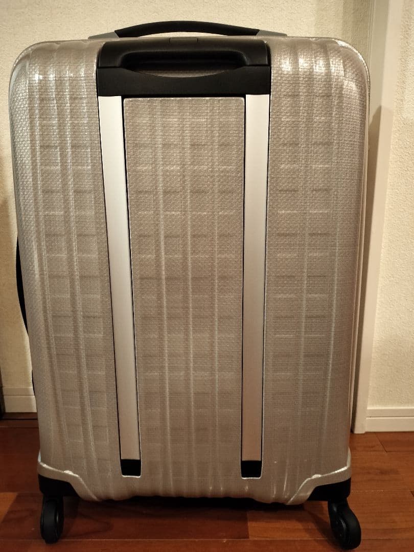 【未使用品】サムソナイト 92L クロノナイト スピナー75 スーツケース