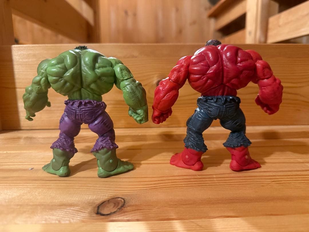 ハズブロ　ハルク&レッドハルク3.75インチアクションフィギュア セット