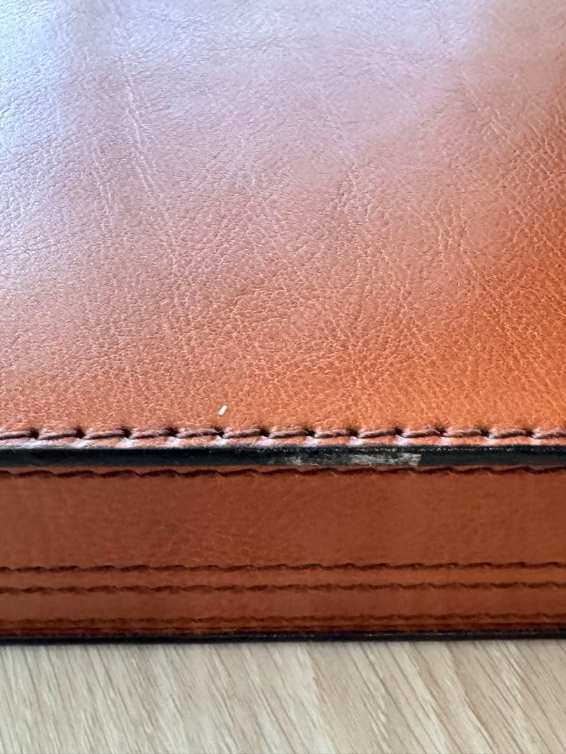 よしおページ　TUMI レザーアタッシュケース